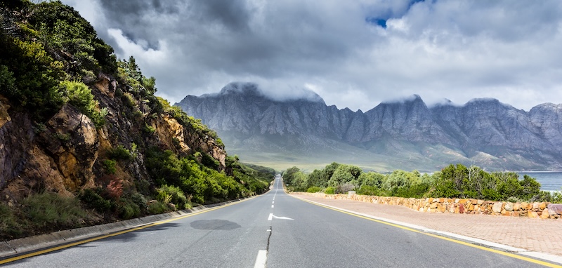 Ce que la route révèle, que la carte postale ne dit pas